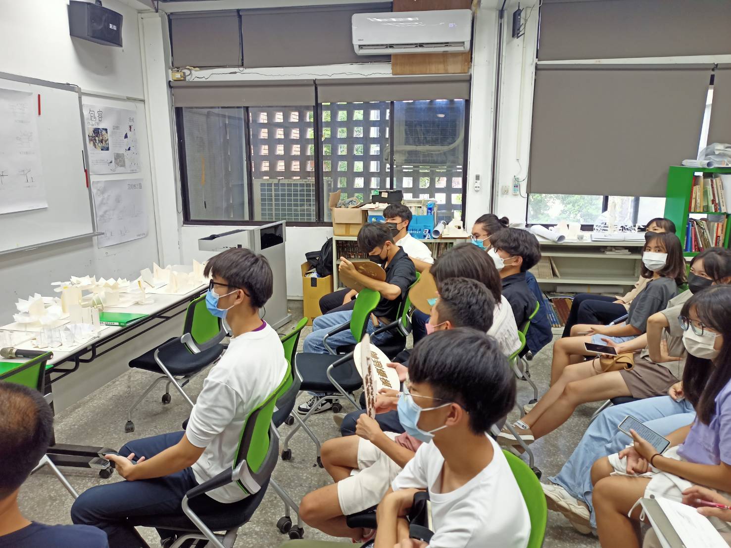 大一第一次評圖