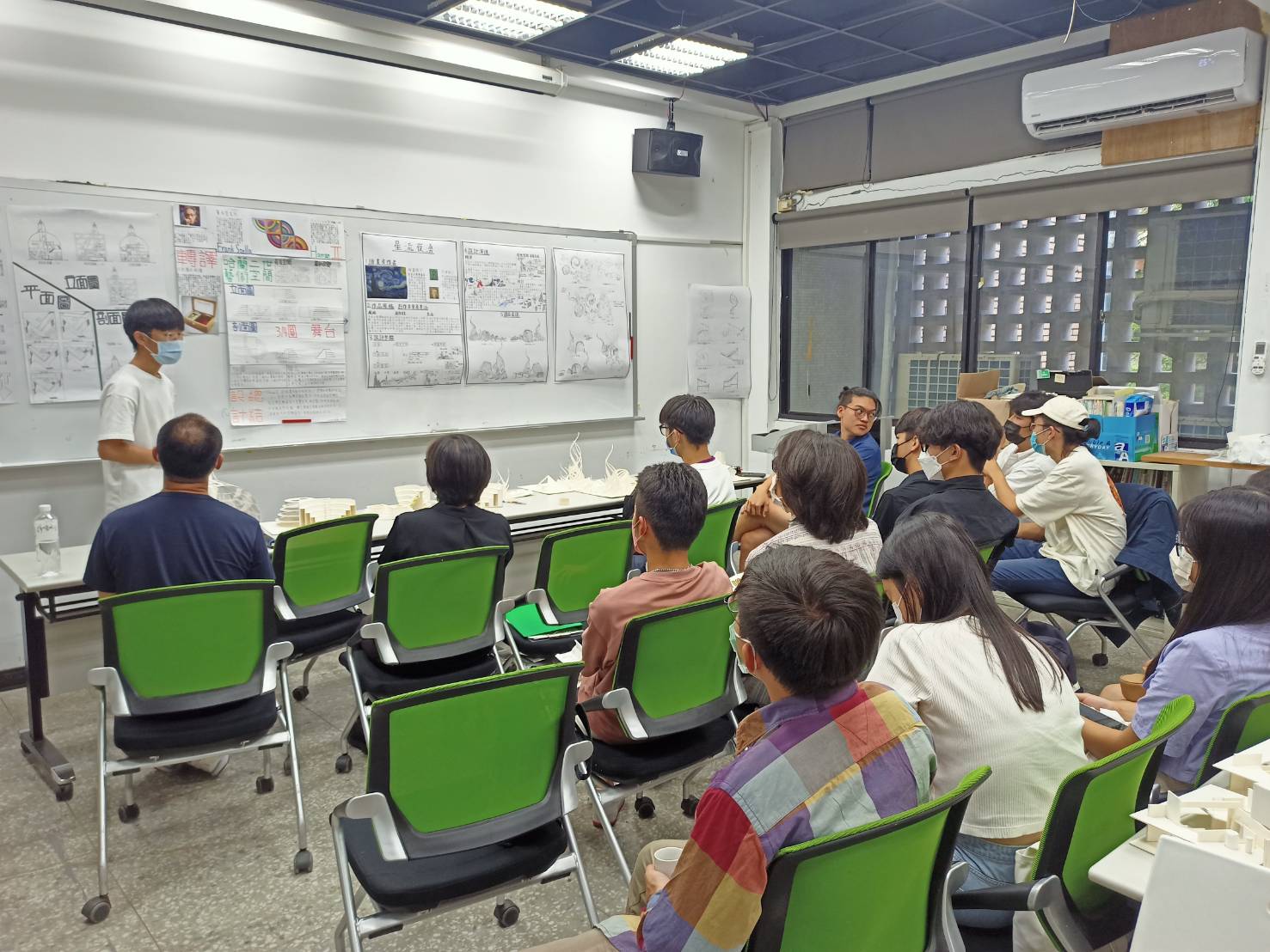 大一第一次評圖